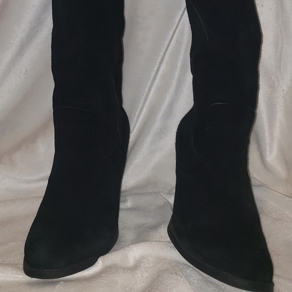 MIA womans low heel over knee boot black suede